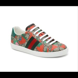 NIB Gucci Strawberry Ace Sneakers